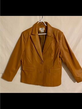 Vintage Retro Bagatelle Classic Tan 100% Leather Lined Short Blazer Size 14